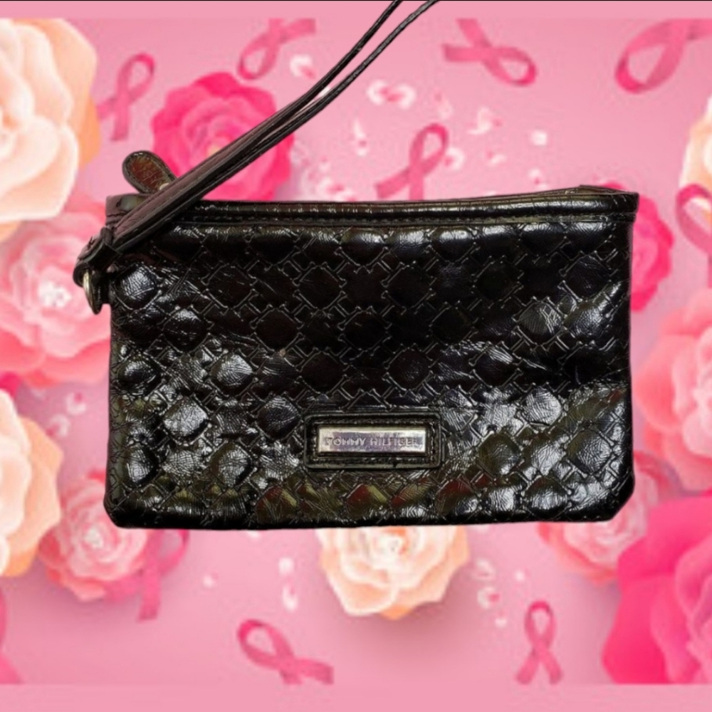 Tommy Hilfiger black wristlet